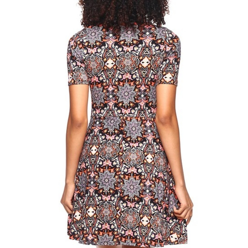 NEW Dress Mini Print Fit and Flare Short Sleeve - Picture 4 of 5